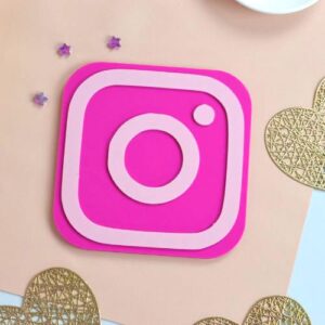 TapBoard 3D de 15x15 cms con NFC + logo de Instagram Facebook TikTok LinkedIn WhatsApp Muelita Google
